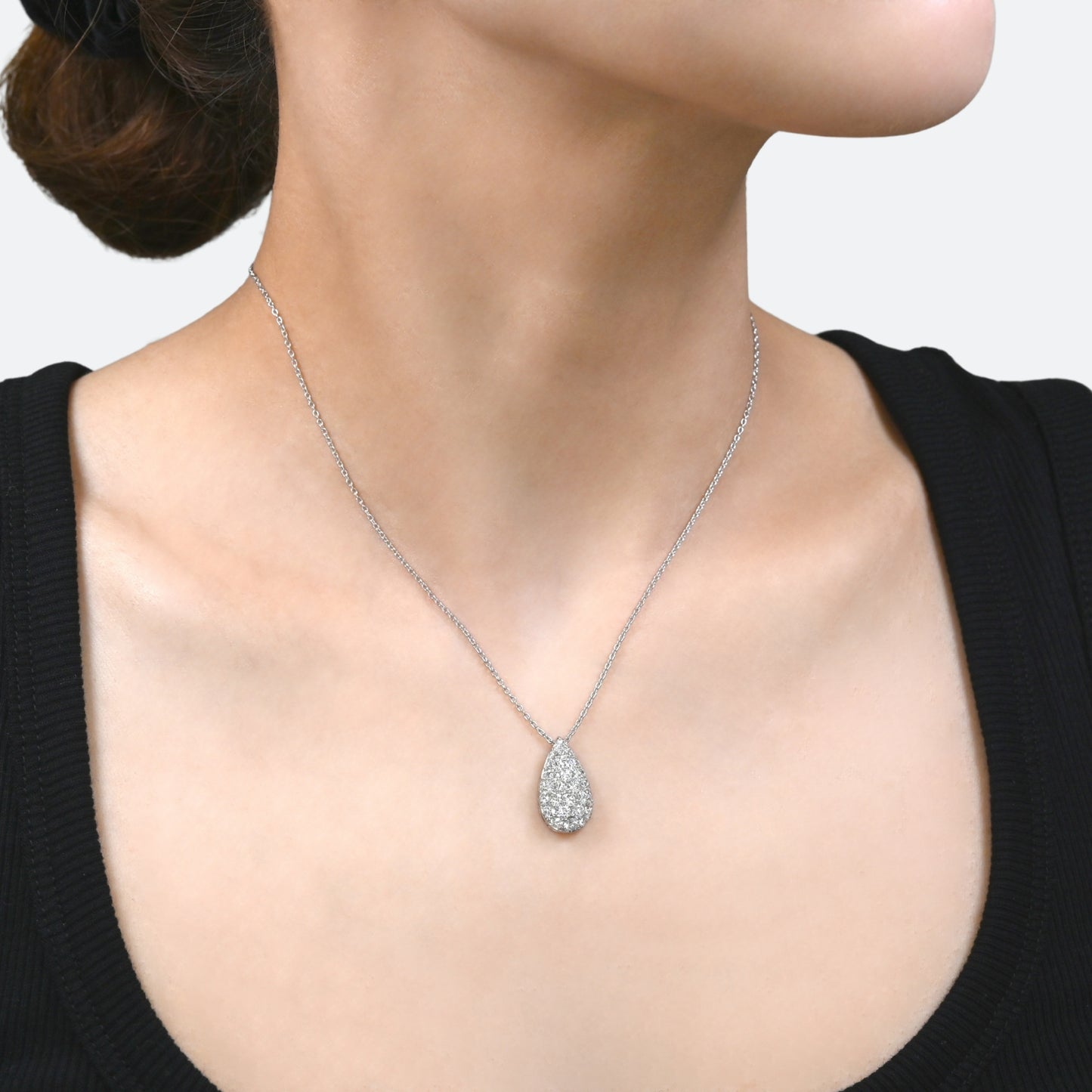 Diamond drop pave pendant 1.5ct