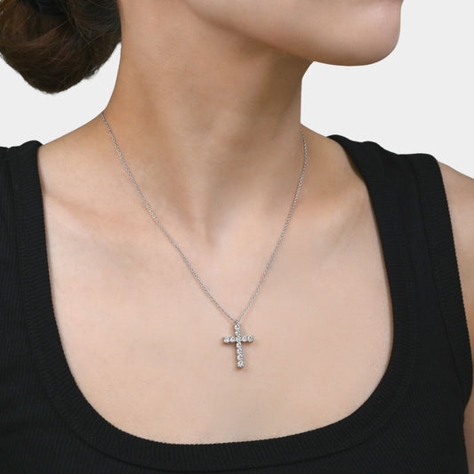 Diamond cross pendant 1.0ct