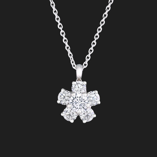 Pure bloom diamond pendant