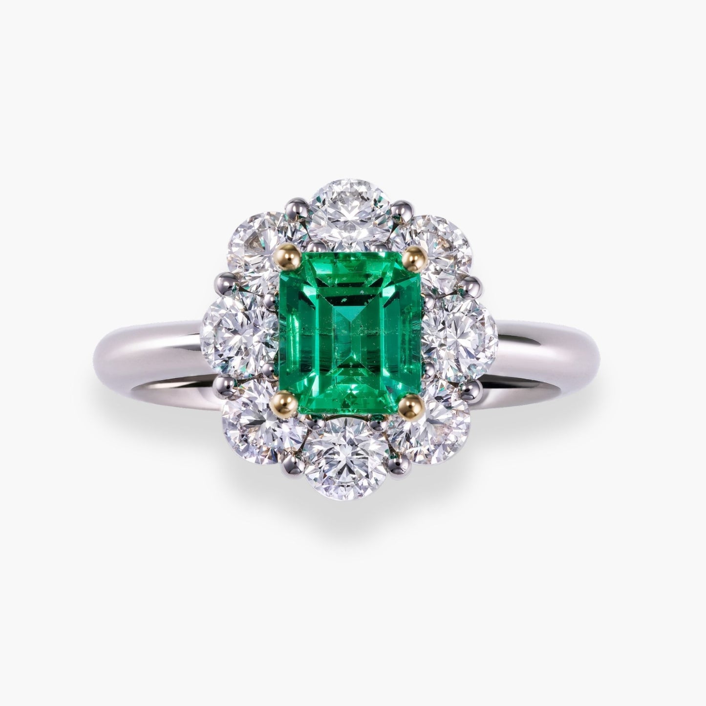 Emerald diamond ring